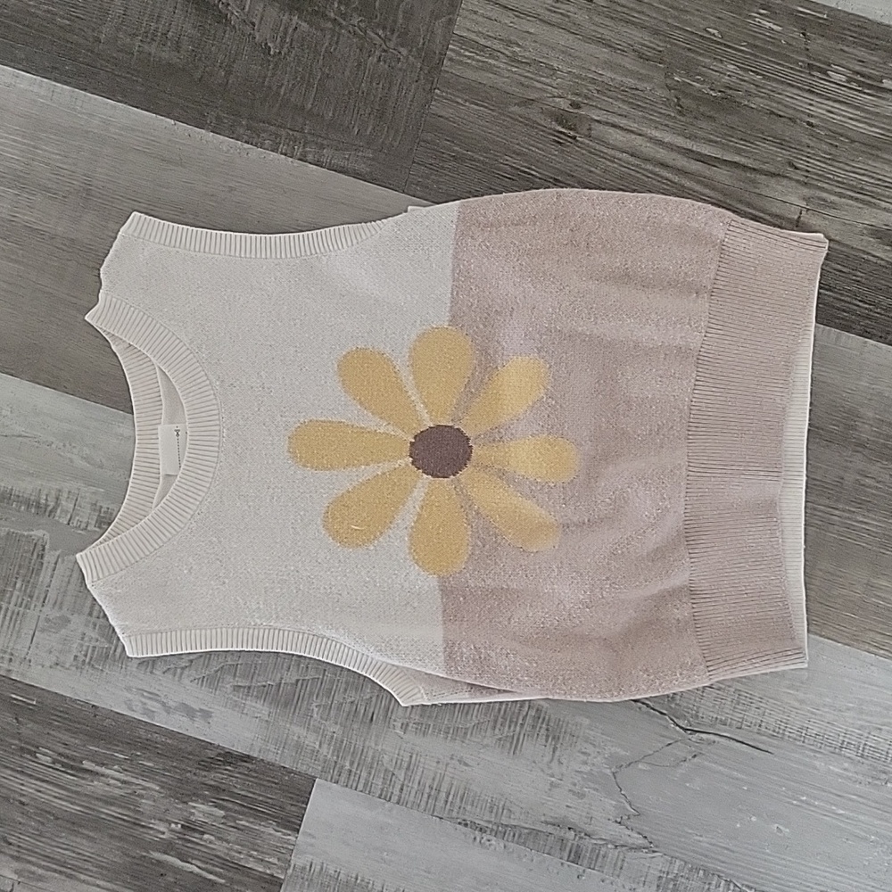 Girls sweater vest